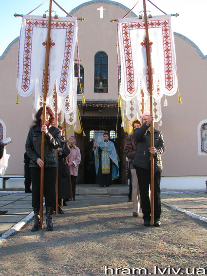Дубинська чудотворна ікона Божої Матері у храмі Всіх святих землі української
